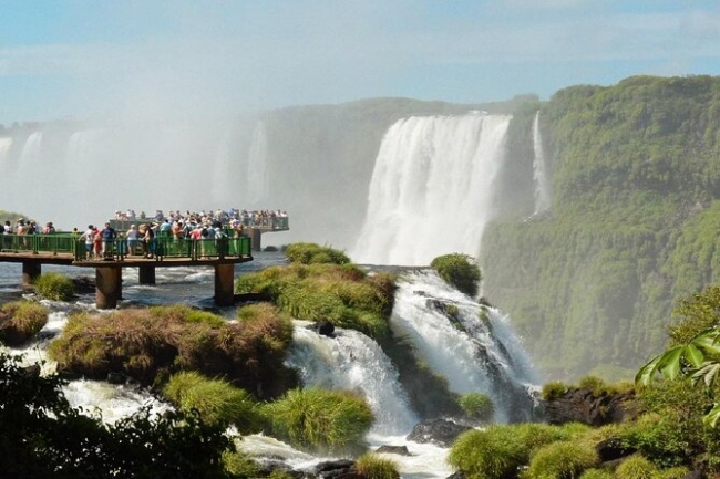 COMBO 01A FOZ DO IGUAZU Traslados de llegada y salida + Cataratas Lado Argentino	