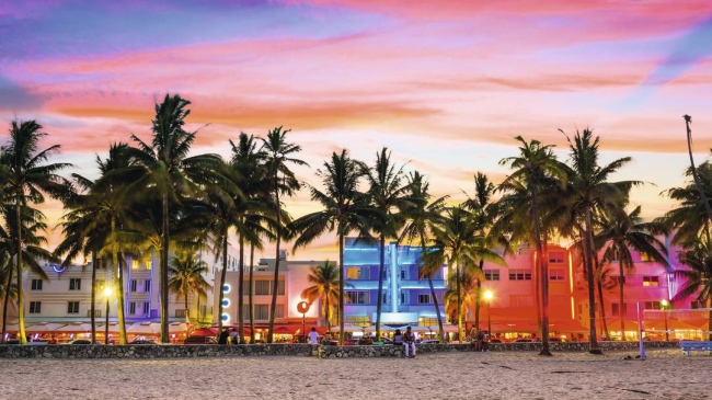 MIAMI BSICO - 4 Noches Holiday Inn Miami Beach