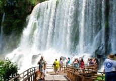 Cataratas del Iguaz en Bus desde Rosario y zona 22 de Marzo