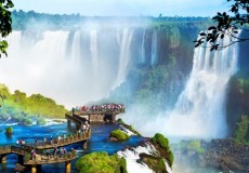 Cataratas del Iguaz y Mocon desde Crdoba y zona en Semana Santa