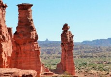 Talampaya y Valle de la Luna en bus desde Rosario y zona Enero y Febrero
